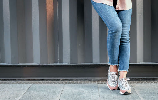 10 Best Athletic Shoes to Wear With Jeans