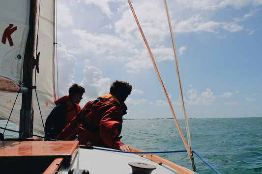 5 Incredibly Comfortable Waterproof Boat Shoes for Sailing in 2021