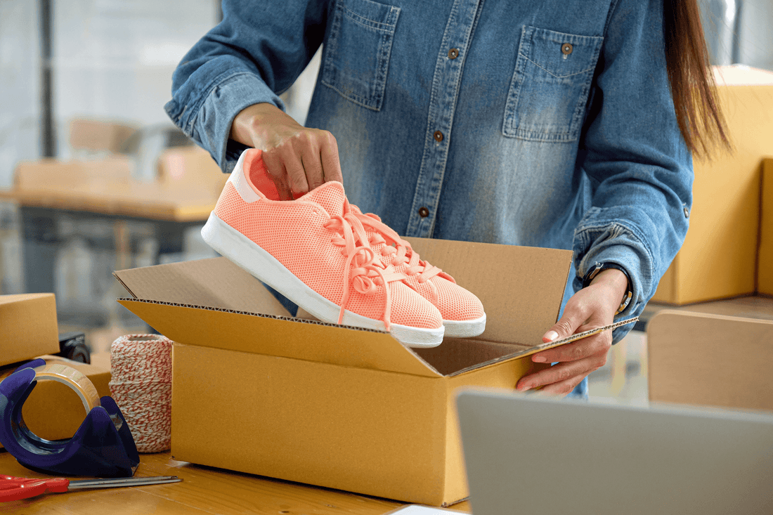 10 Best Shoes for Delivery Drivers in 2023